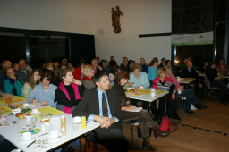 Frankfurter Bienentalk Apitherapie Zuhoerer Cornelis Hemmer.JPG