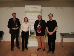 Frankfurter Bienentalk Apitherapie Scholze Hoelzer Winter Hemmer Matthias Wahlheim.JPG